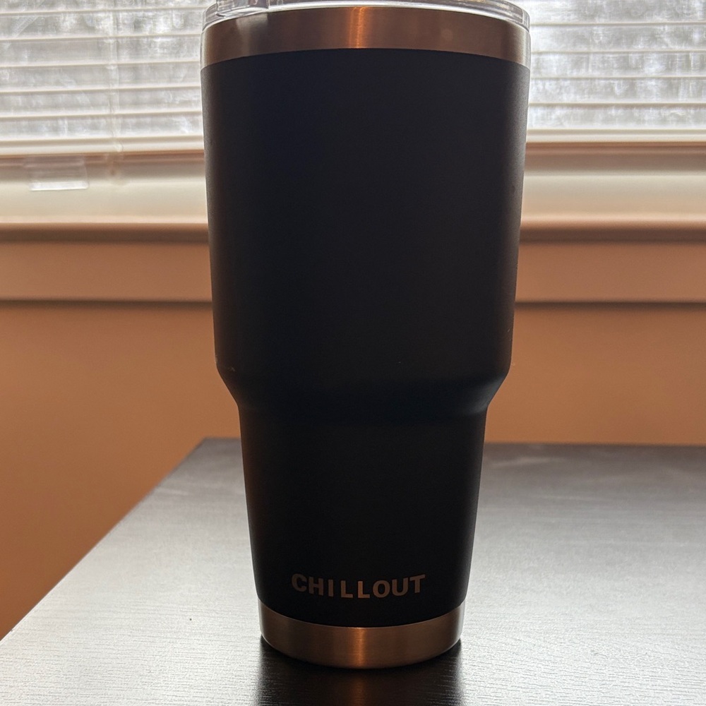 Chillout Stainless Steel Black Tumbler